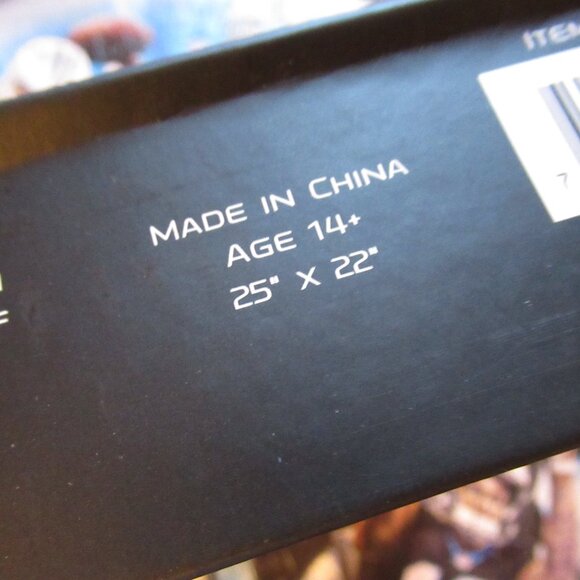 Carolina Panthers Shaped Puzzle - Picture 6 of 16